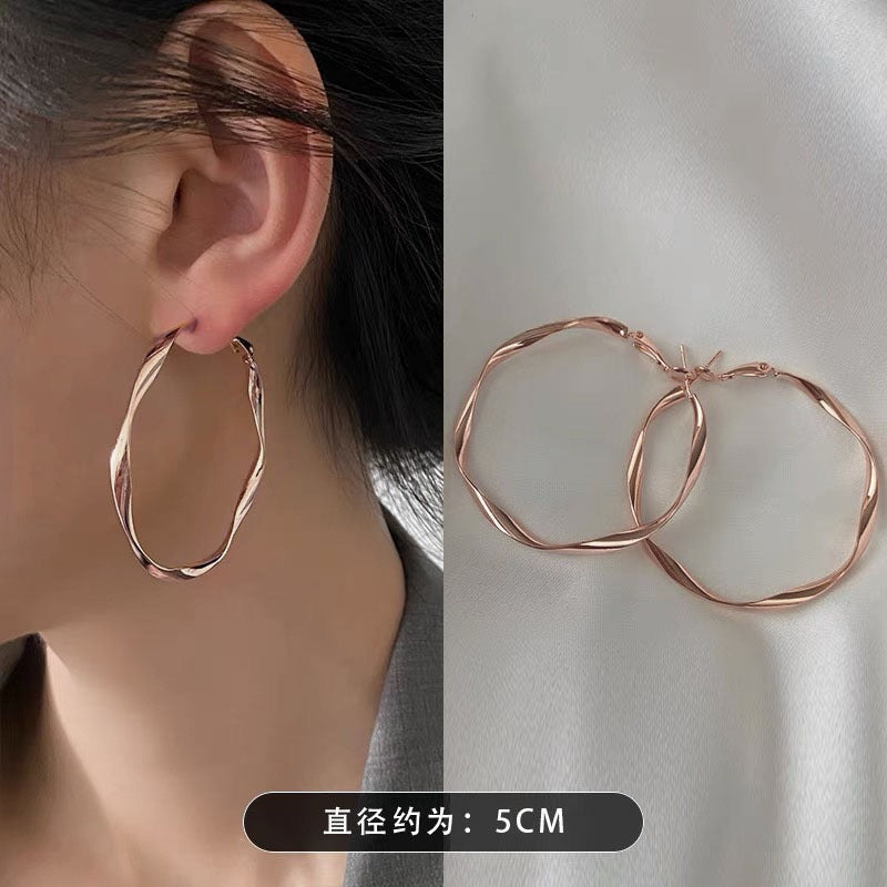 Wholesale Plain Hoop Exaggerated Earrings