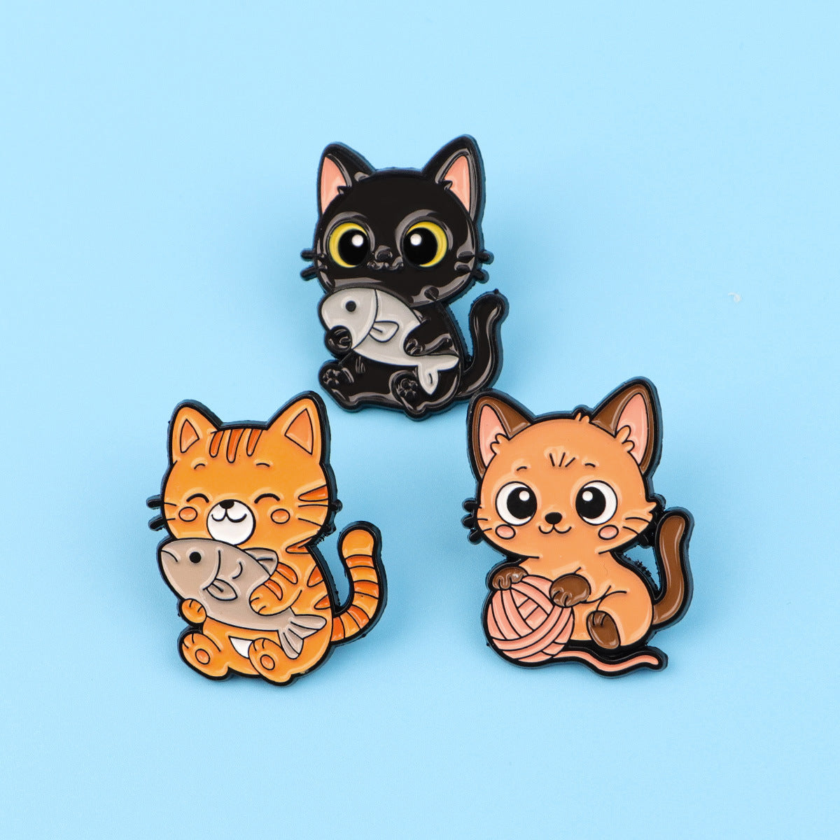 Wholesale Cartoon kitten holding a fish brooch