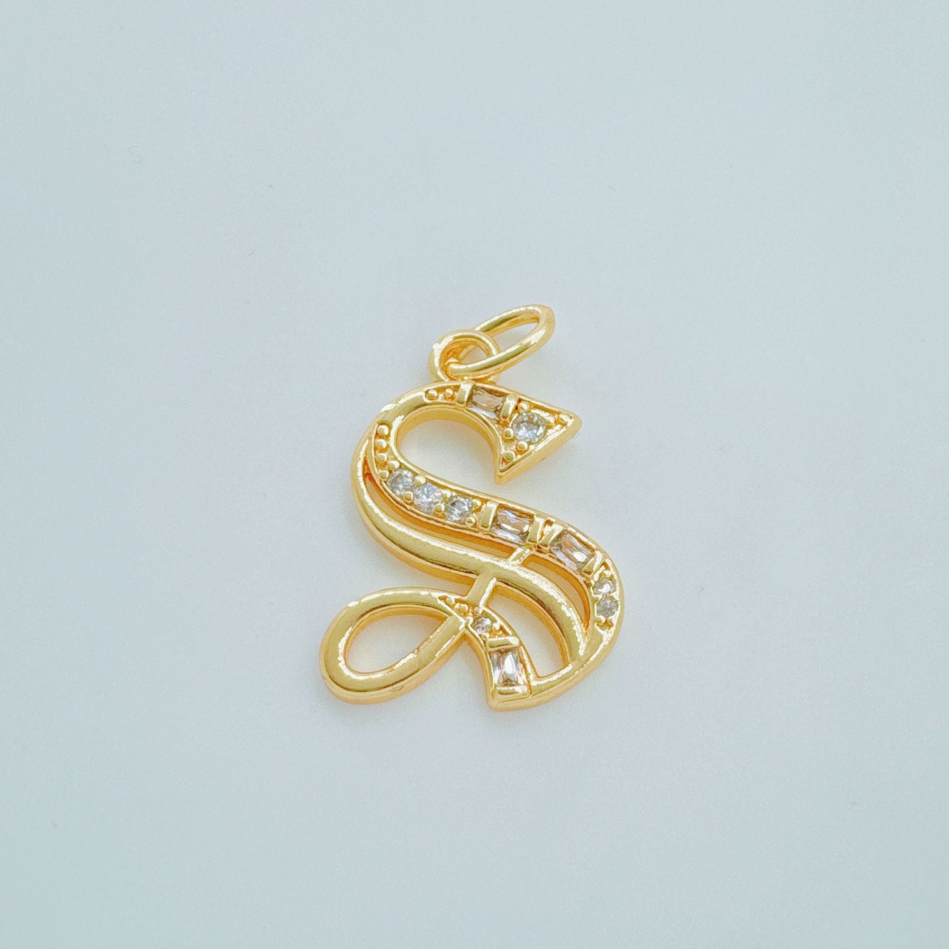 Wholesale Copper Gold-Plated Ice Sugar Letter Pendant Necklace European American Style Fashion Jewelry Accessory for Women