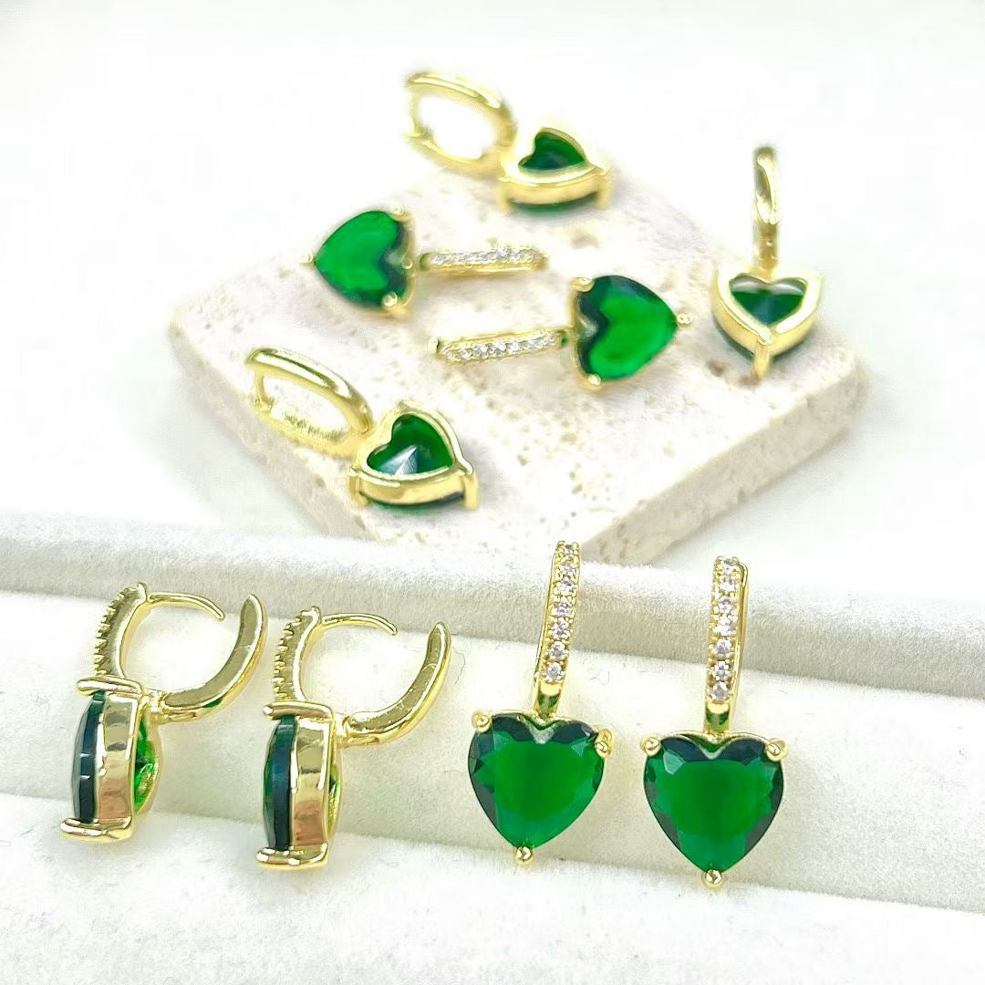 Wholesale Light luxury heart earrings