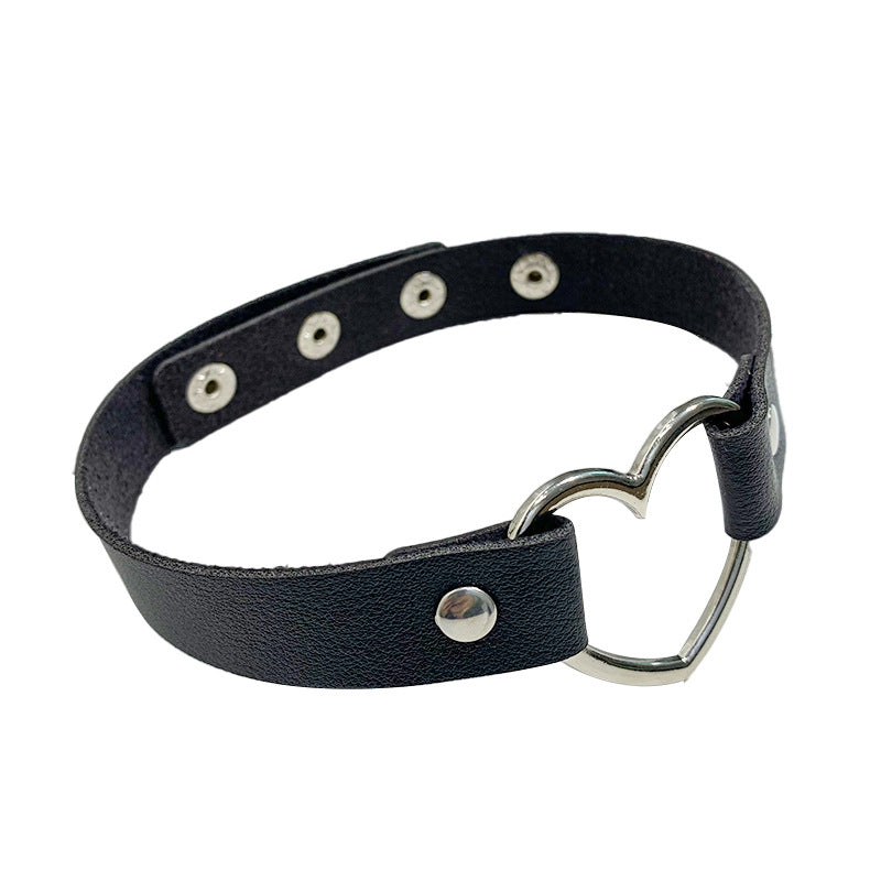 Wholesale Punk Pu Leather Peach Heart Love Necklace ACC-NE-Jinl004