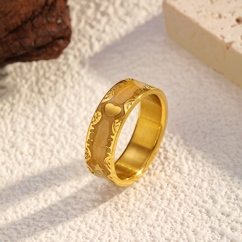 Wholesale retro court style heart-shaped stainless steel ring