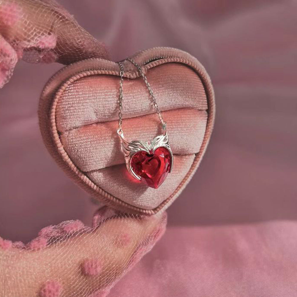 Wholesale  love pendant  heart zircon clavicle chain necklace