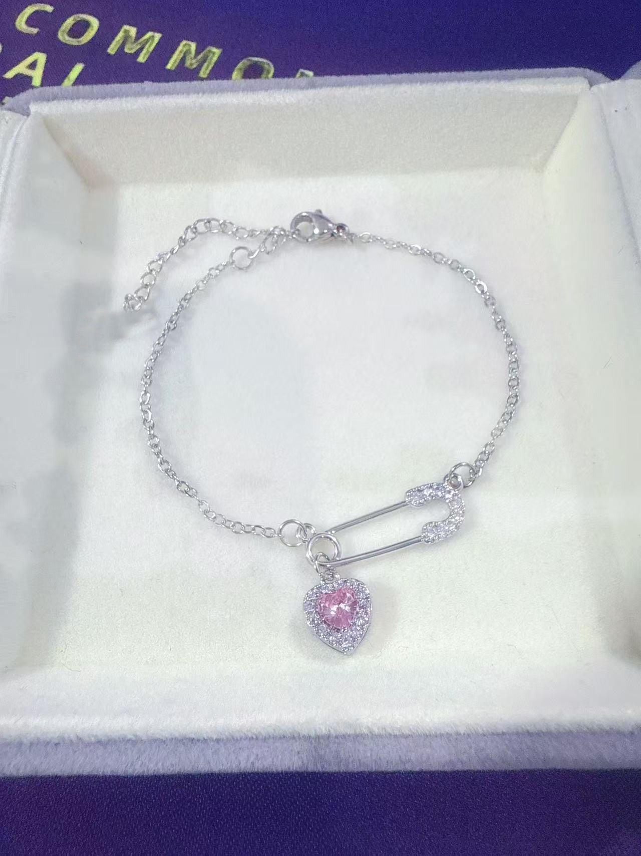 Wholesale Run Princess Heart Zircon Paperclip Necklace Layered Collarbone Chain Fashion Accessory Gift For Women