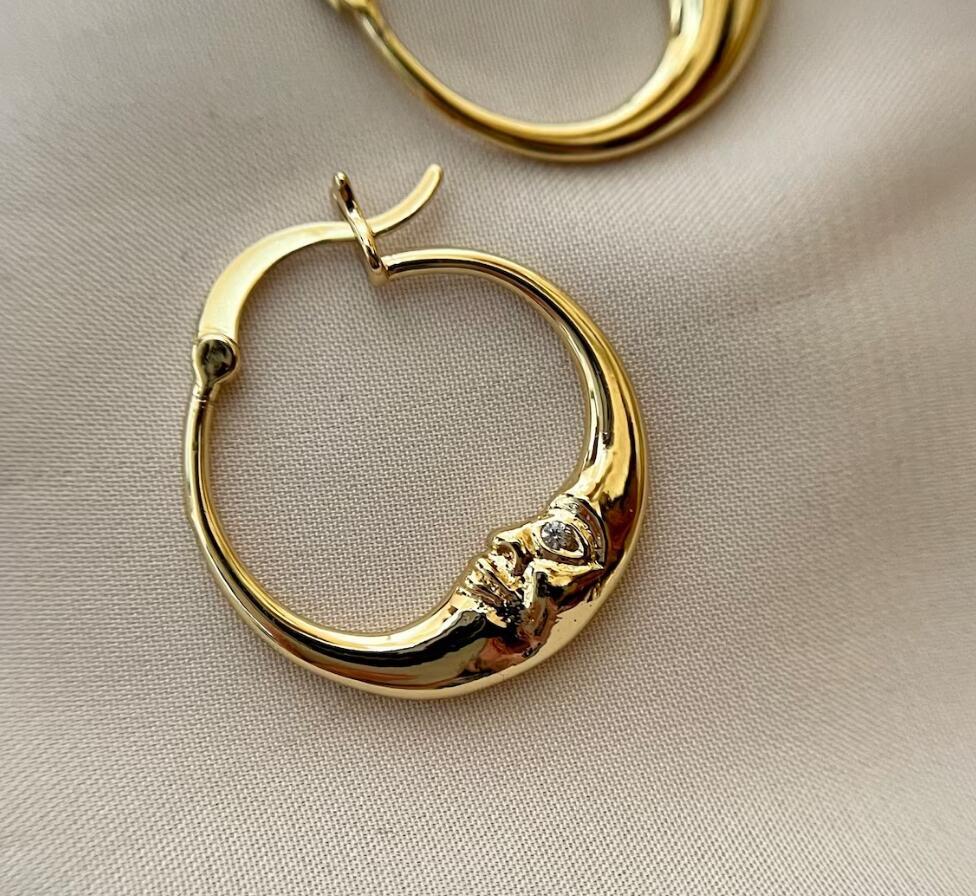 Wholesale Gold Alloy Circle Moon Face Earrings Bohemian Vintage Style Womens Fashion Accessory