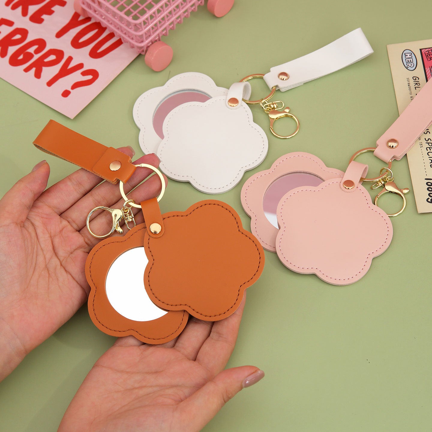 Wholesale PU Leather Flower Mirror Keychain - Decorative Bag Accessory,  Gift for Women