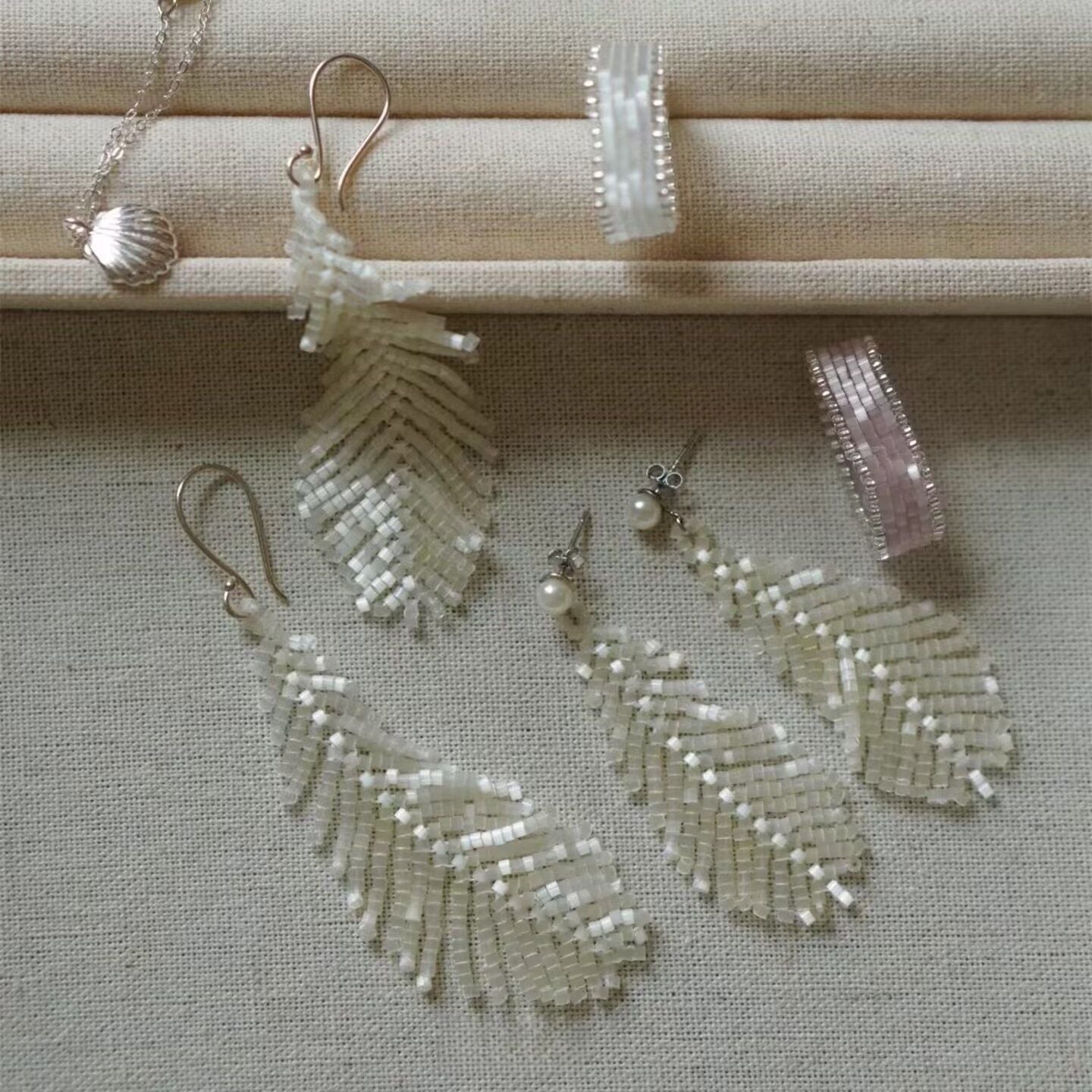 Wholesale Swan Feather Tassel Hand-Beaded Earrings