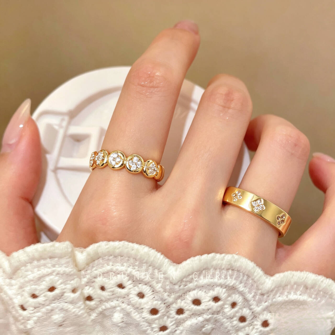 Wholesale Gold Plated Copper Floral Design Ring Fashion Accessory Gift Boutique