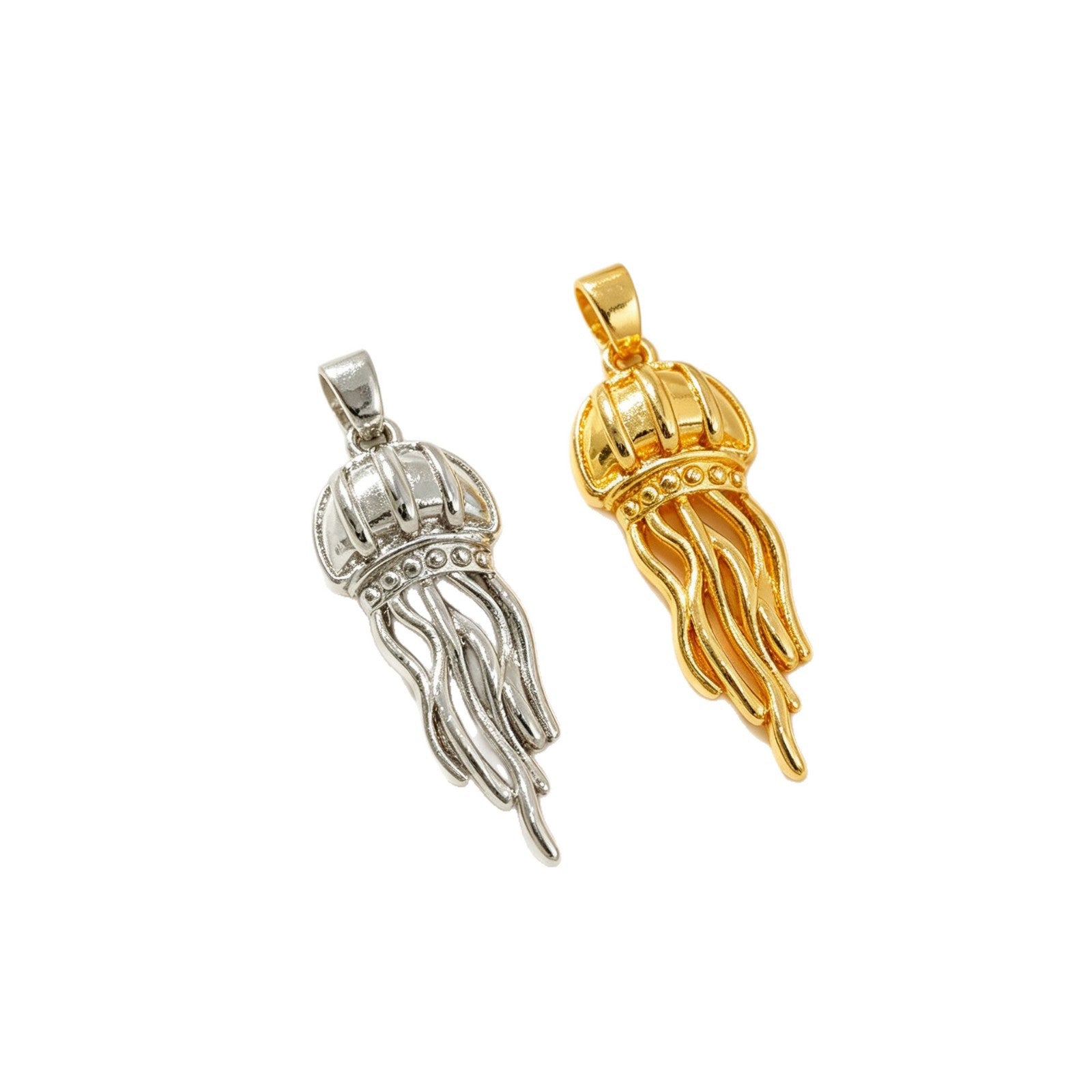 Wholesale Trendy Jellyfish Pendant Necklace Gold Plated Fashion Accessory