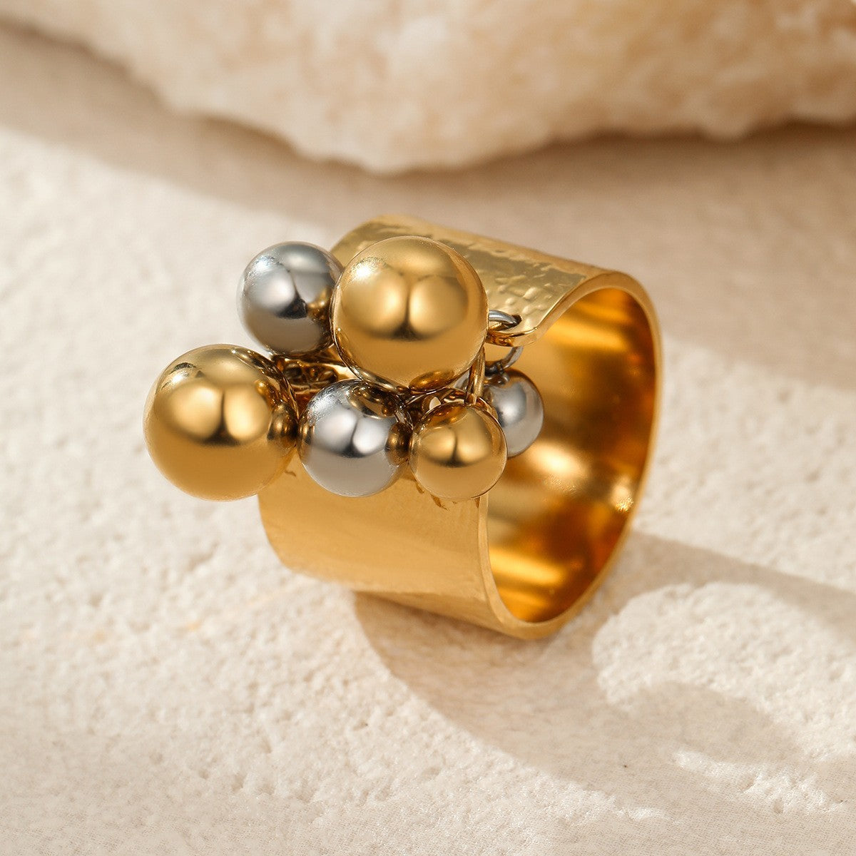 Wholesale  Metal Geometric Ball Stainless Steel  Ring