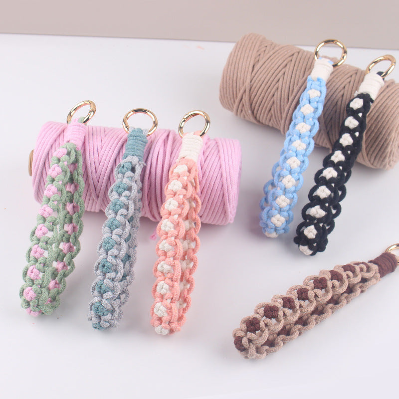 Wholesale  pure hand-woven cartoon flower pattern lanyard keychain