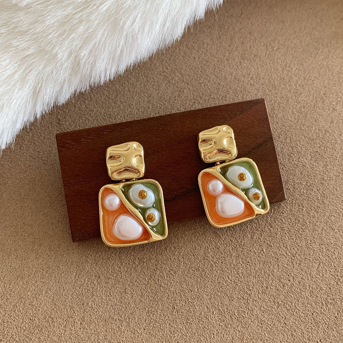 Wholesale oil painting pearl Monet garden earrings silver needle exquisite  design sense of medieval earrings