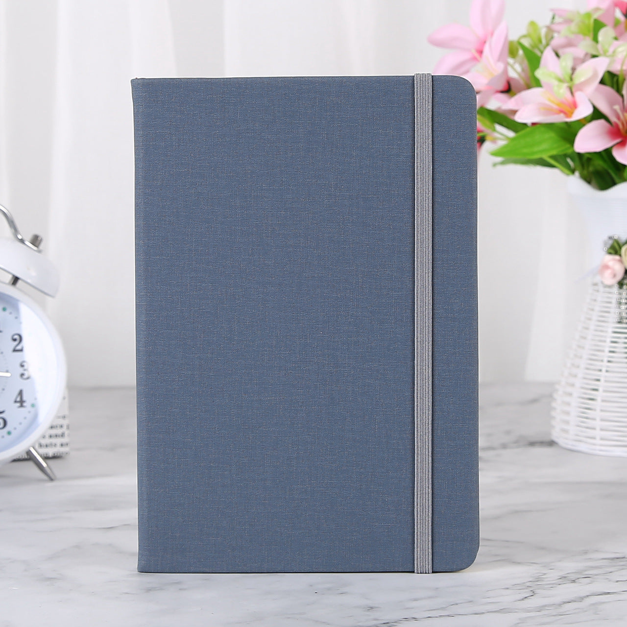 Wholesale A5 hard leather strap notebook business office PU notepad