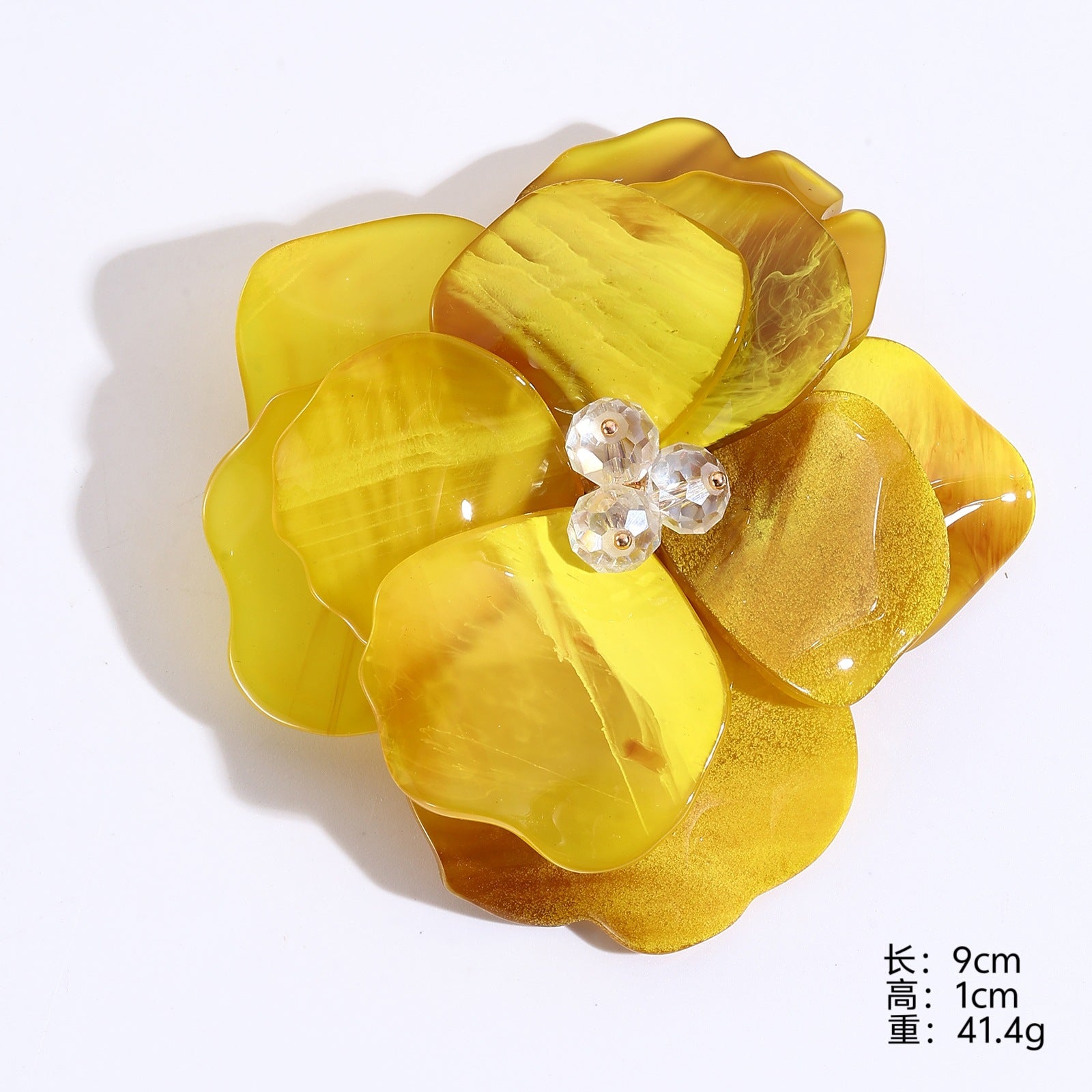 Wholesale Vintage Blue Flower Acrylic Brooch Handmade Women' s Pin Jewelry Accessory