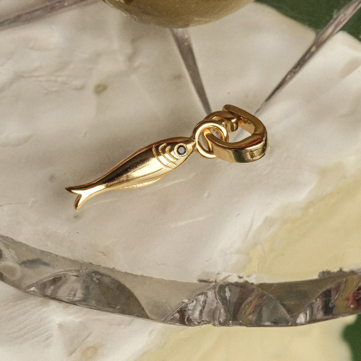 Wholesale small fish pendant necklace clavicle chain earring set