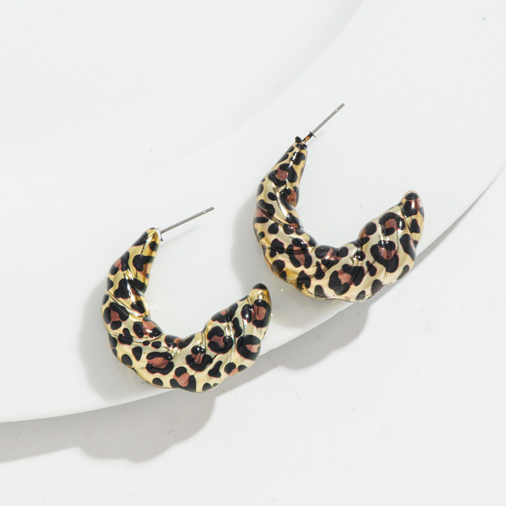Wholesale  C- shaped Ear Ring Earrings Retro Earrings