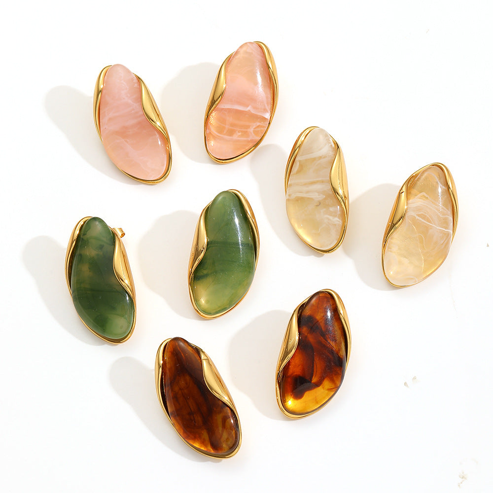 Wholesale Irregular Retro Resin Earrings Gold-Tone Stainless Steel Jewelry Accessory for Resale