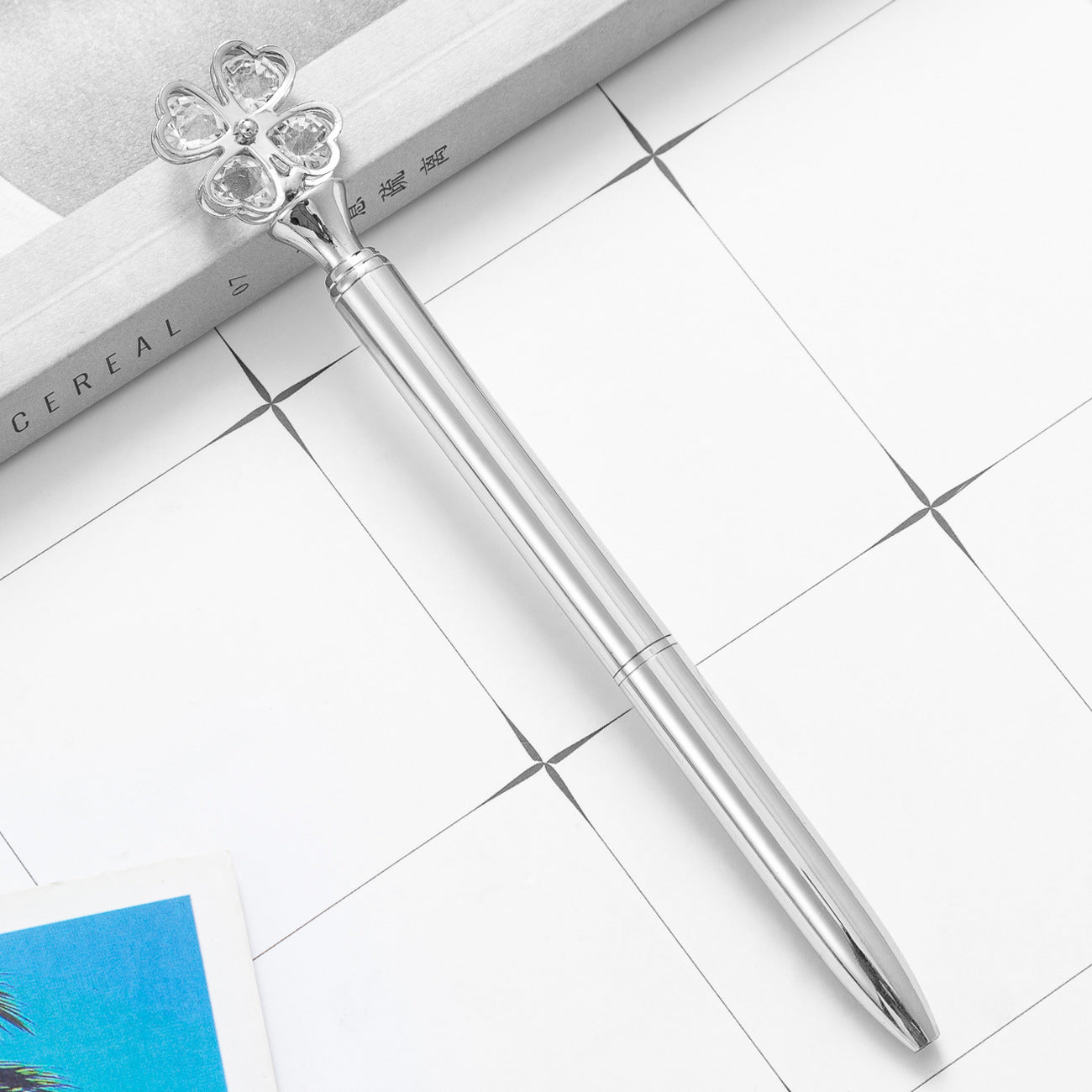 Wholesale  four-leaf clover shape wave point ballpoint pen