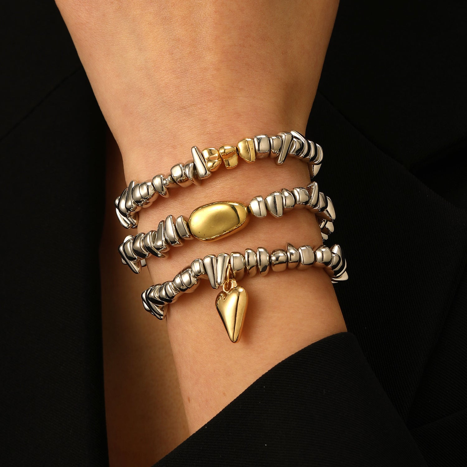 Bracciale con pendente a cuore a catena con perline irregolari retrò all'ingrosso