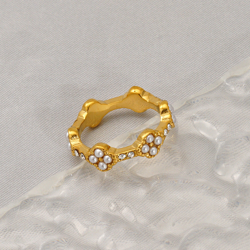 Wholesale Steel titanium ring with rhinestones,  man-made pearl flower ring