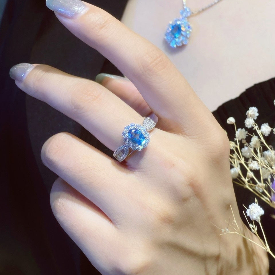 Wholesale  Simulation Sky Blue Topaz Full Diamond Simple Elegant Open Ring Women' s Ring