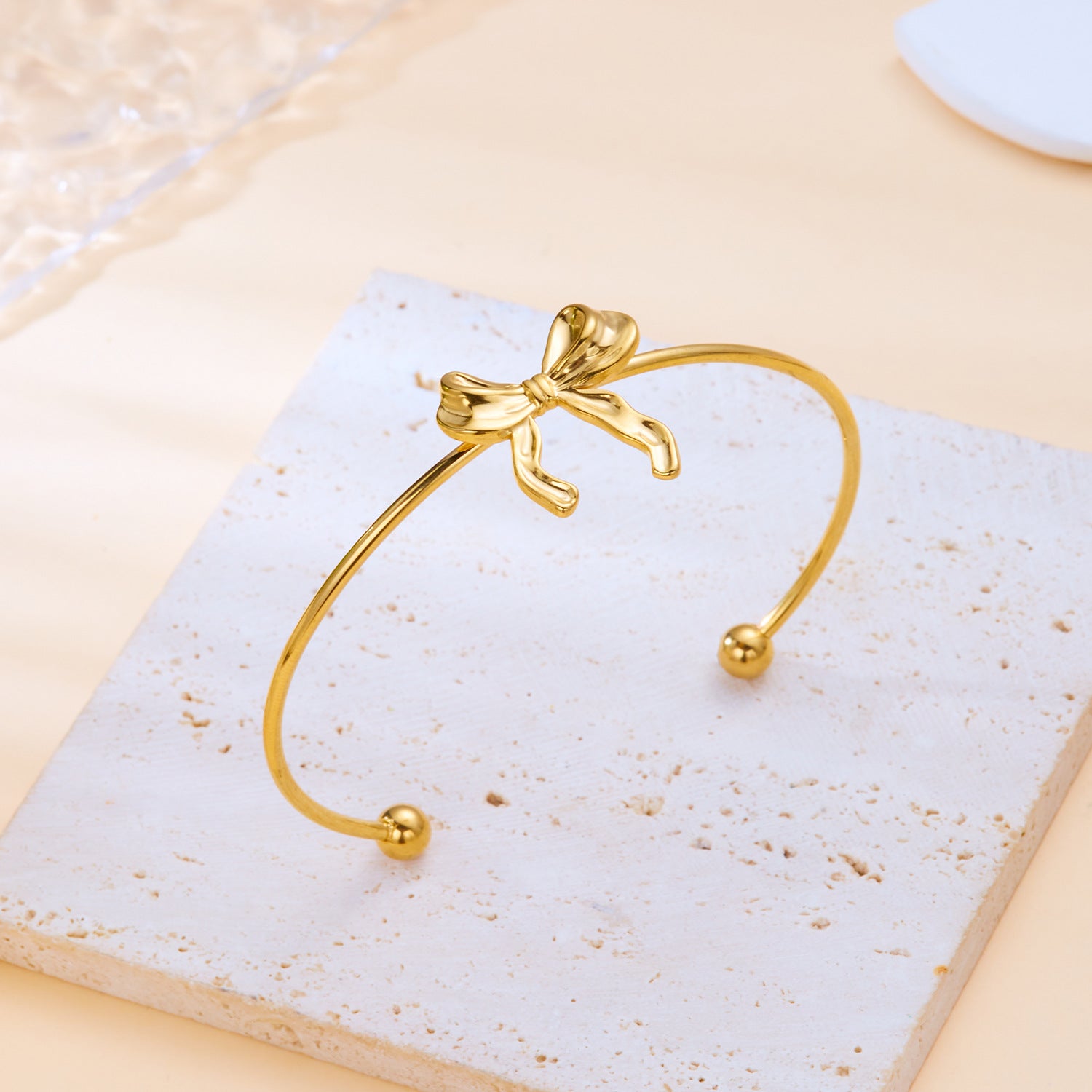 Wholesale Bow Flower French Gold-plated Stainless Steel Bracelet