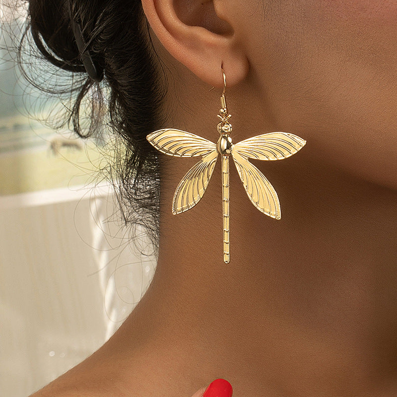 Wholesale Trendy Dragonfly Earrings For Women Alloy Animal Earrings Fashion Jewelry Accessory Boutique Resale