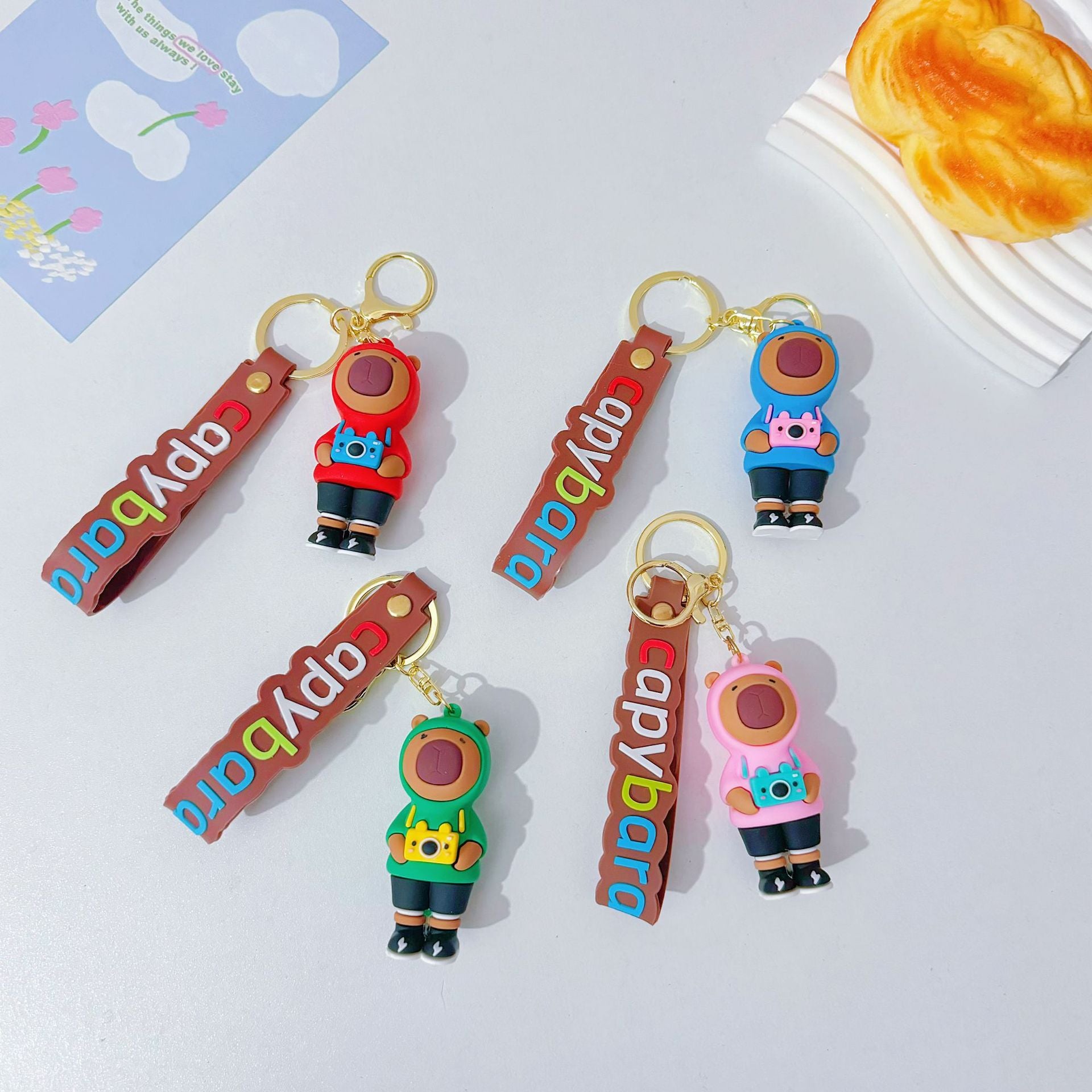 Wholesale Cute cartoon silicone keychain
