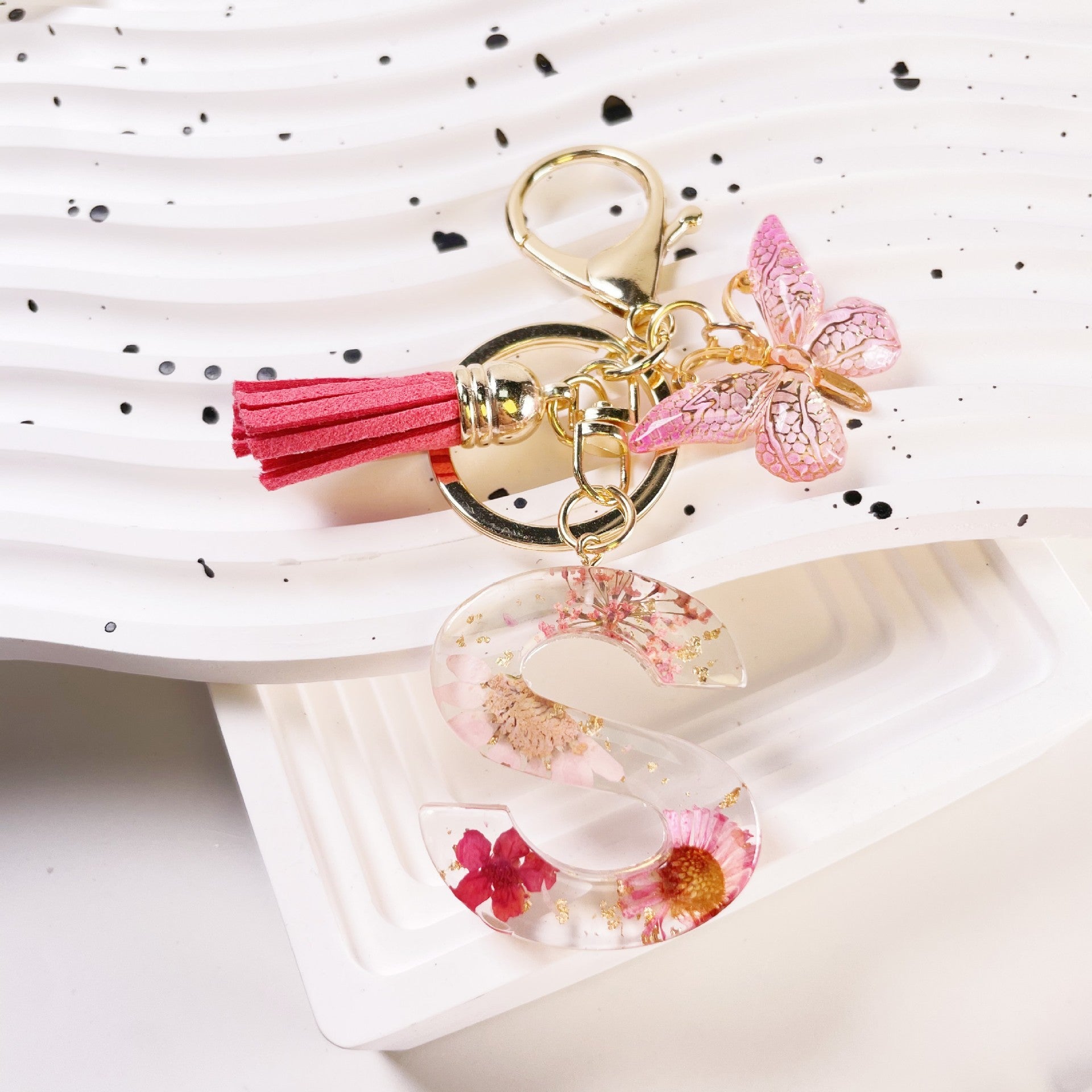 Wholesale Pink Daisy Letter Keychains Butterfly Tassel Keychain ACC-KC-Jiay001