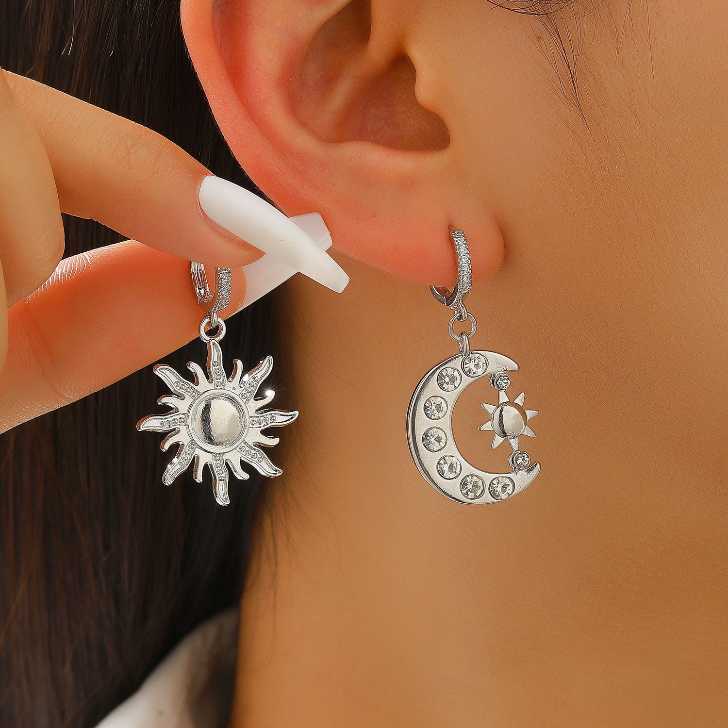 Wholesale Copper Zircon Twisted Moon Sun Design Hoop Earrings Double Layer Fashion Jewelry For Women Boutique Resale