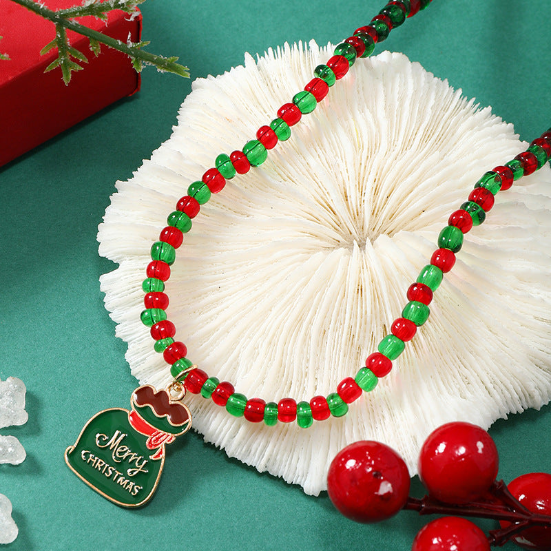 Wholesale Red and Green Round Bead Necklace Alloy Pendant Christmas Necklace ACC-NE-KaiQing004