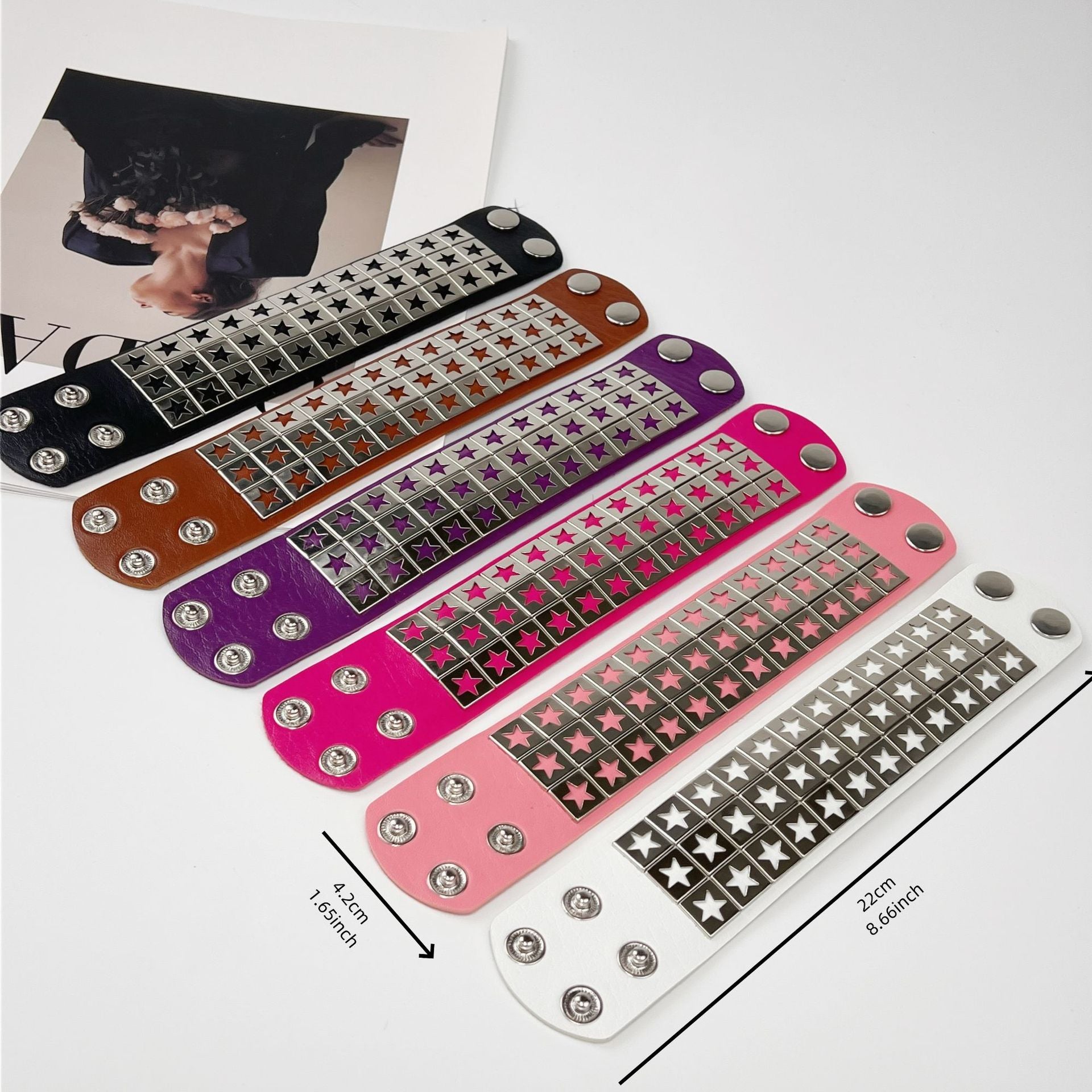 Wholesale Punk Style Leather Bracelet with Five-Pointed Star Rivet for Couples Men' s Fashion Accessory