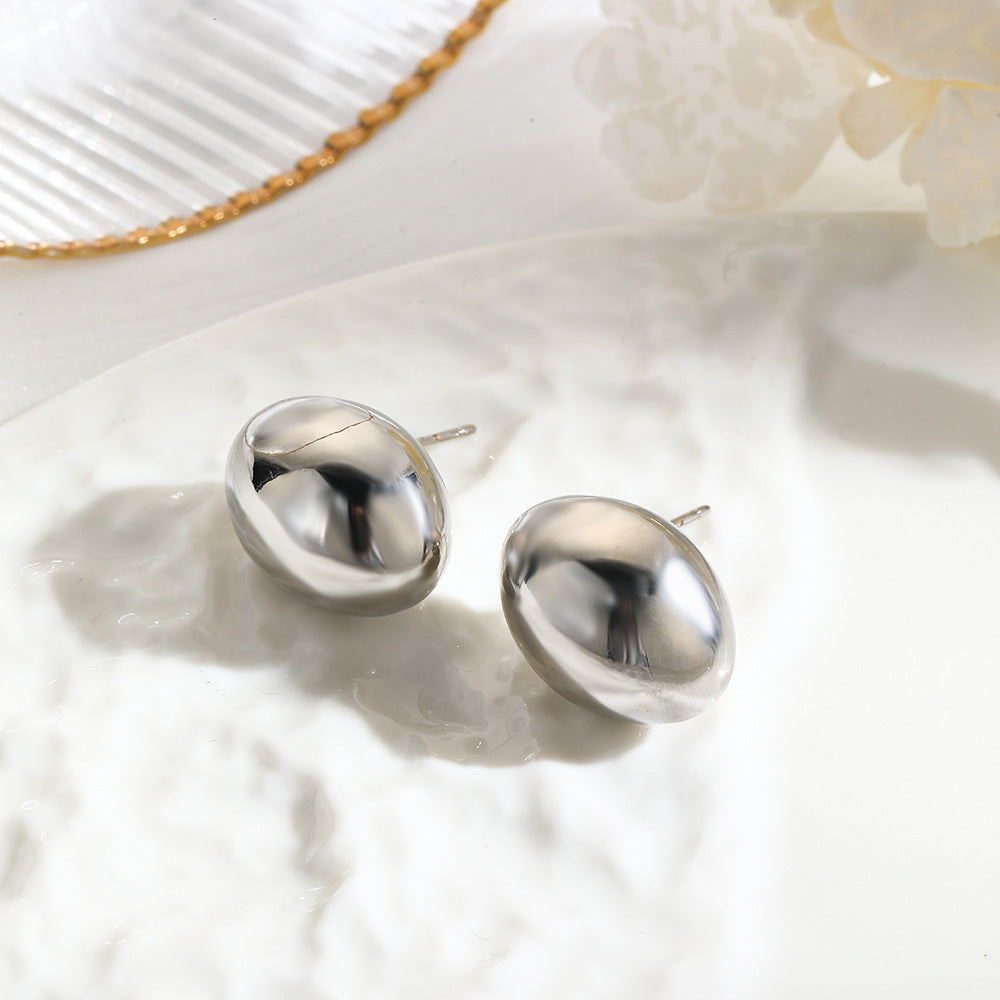 Wholesale Light Luxury Gloss Hollow Love Ear Stud  Earrings