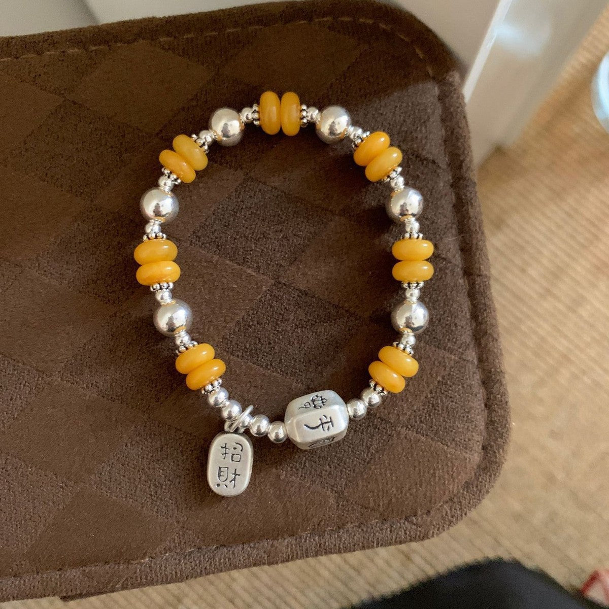 Wholesale Frosted Geely Beeswax Bracelet