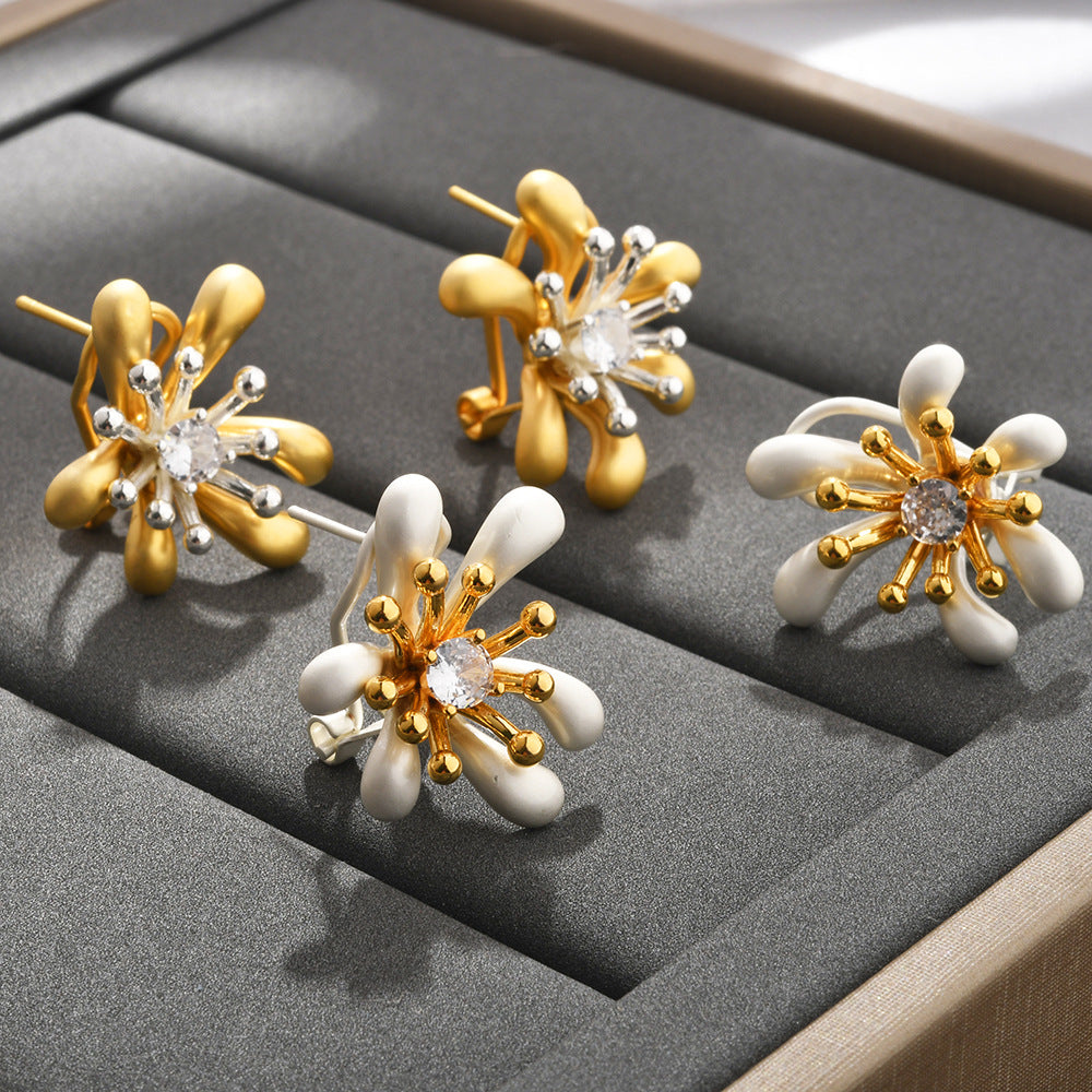 Wholesale  cute flower personality simple earrings