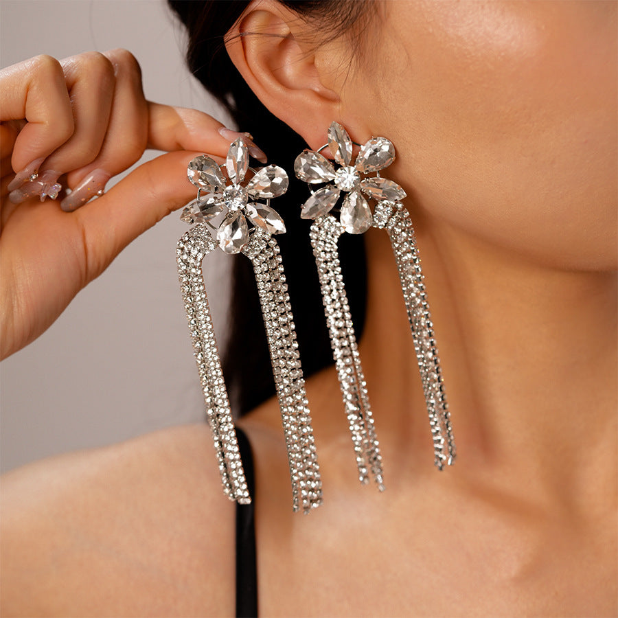 Wholesale Super shiny light luxury diamond flower tassel silver needle earrings