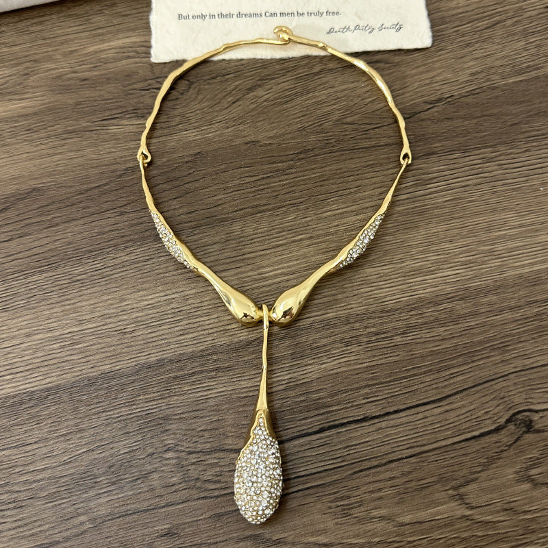 Wholesale Metal Irregular Lava Splicing Flash Drill Water Drop Pendant Collar Light Luxury  Necklace