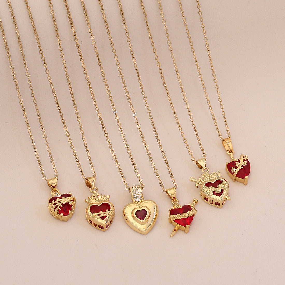 Wholesale Red Heart Light Luxury Stainless Steel Clavicle Necklace