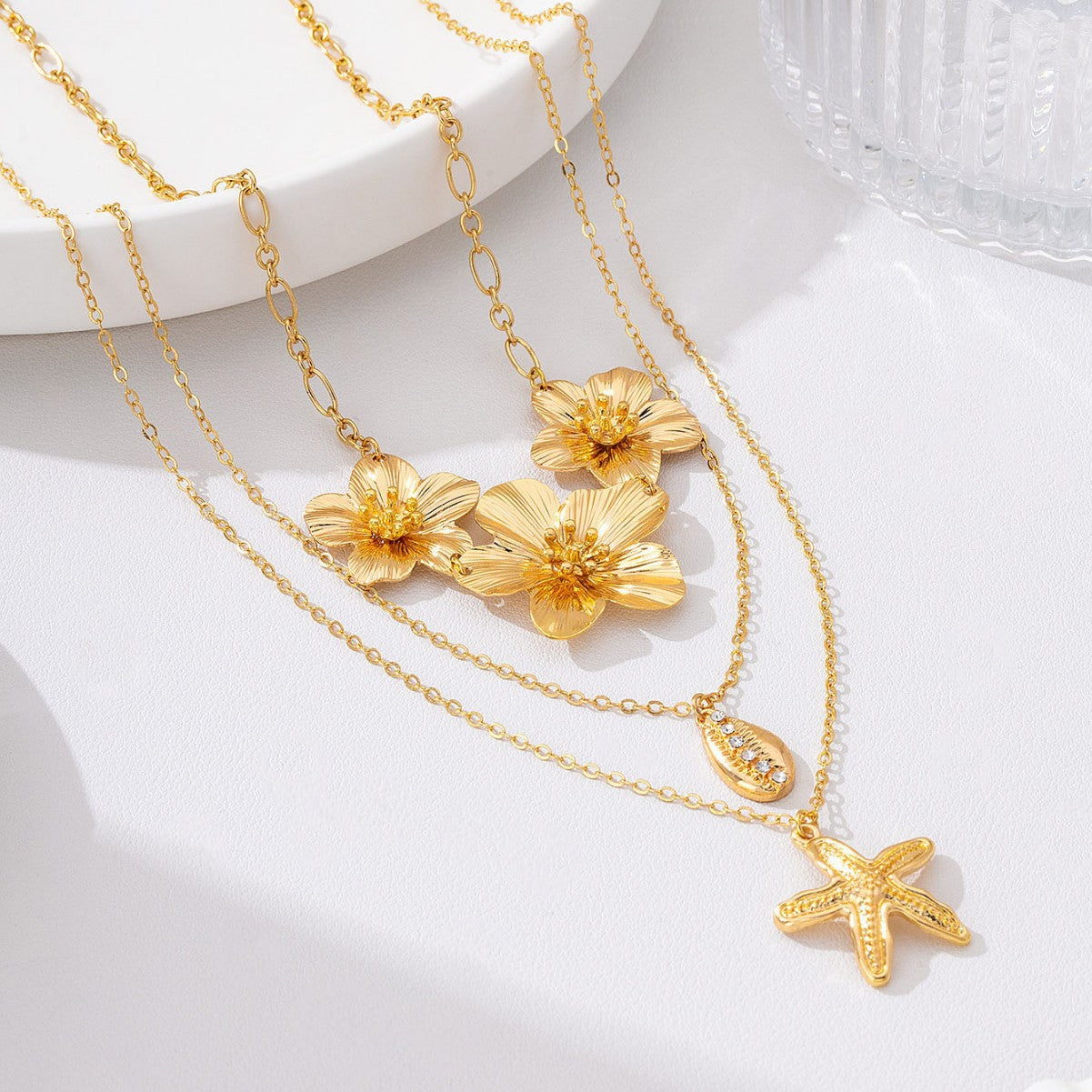 Wholesale Zinc Alloy Layered Collarbone Necklace Flower Starfish Shell Pendant For Beach Vacation Women S Boutique Jewelry Accessory