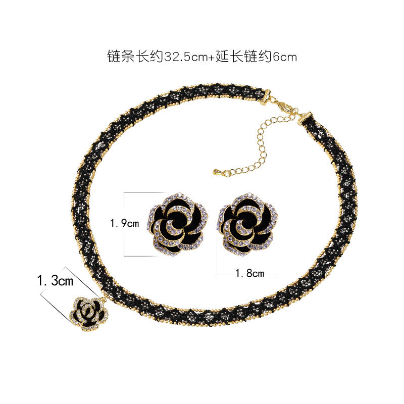 Wholesale Rose Necklace  Light Luxury Jewelry Clavicle Chain Necklace