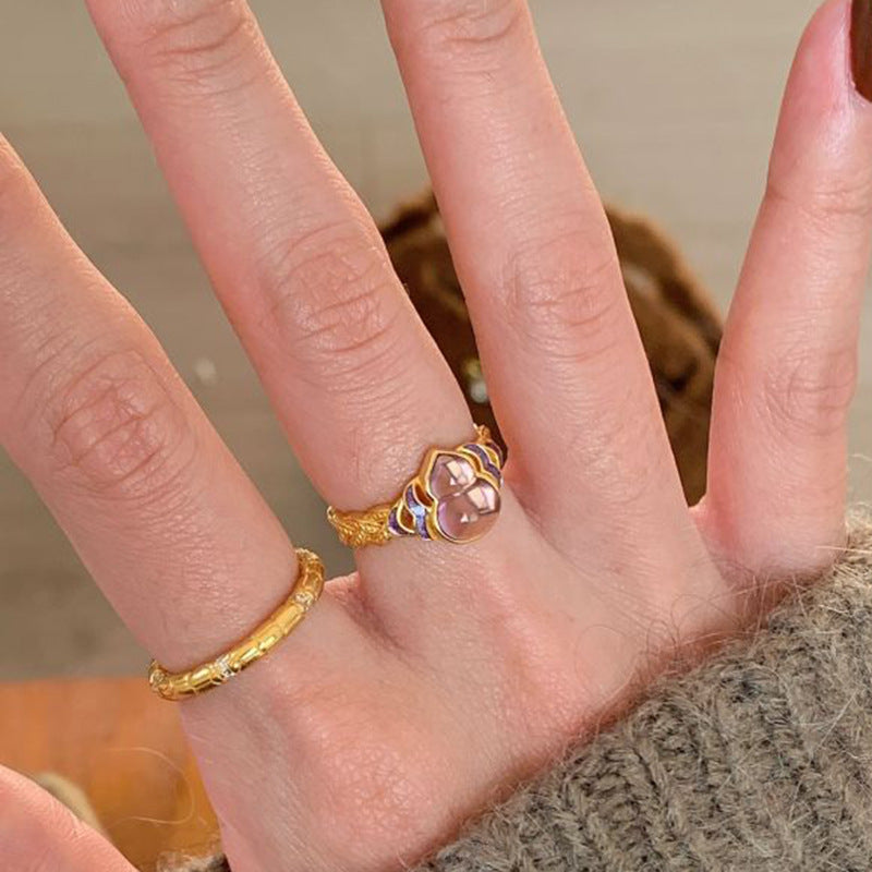 Wholesale Chinese Fine Enamel Ice Penetrating Small Gourd Ring for Women