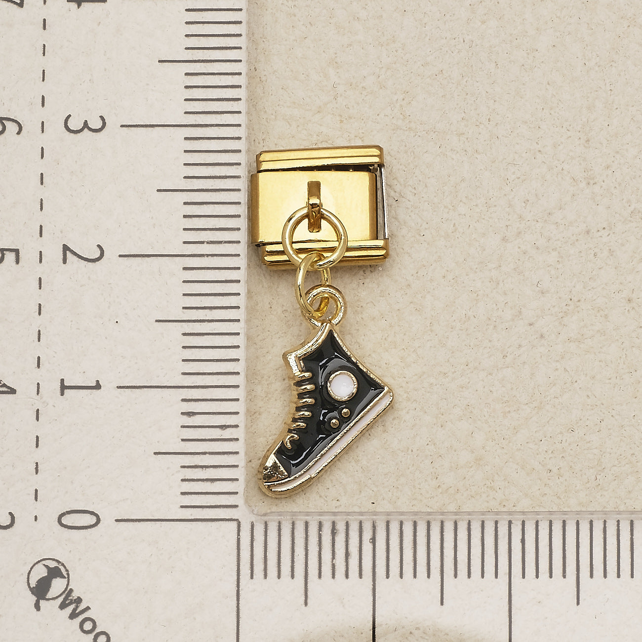 Wholesale Electroplated Stainless Steel Crab Lobster Sneaker Pendant Novelty Charm Gift Boutique Resale