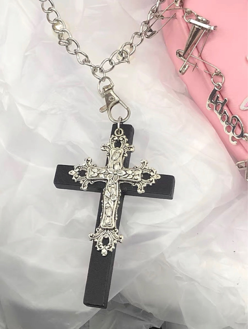 Wholesale Gothic Cross Necklace Pink Guitar Necklace