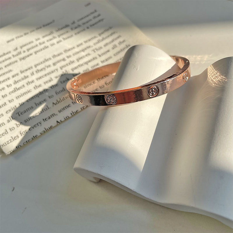 Wholesale Simple Fashion Couple Bracelet Set,  Gold Electroplated Metal Bangle,  Everyday Wear Jewelry Accessory for Resale