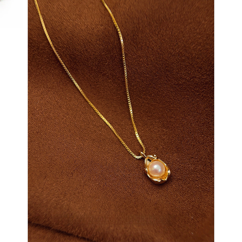 Wholesale Broad Bean Freshwater Pearl Necklace