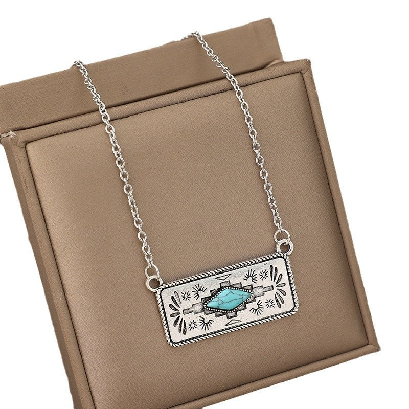 Wholesale Bohemian Geometric Turquoise Alloy Pendant Necklace Fashion Accessory
