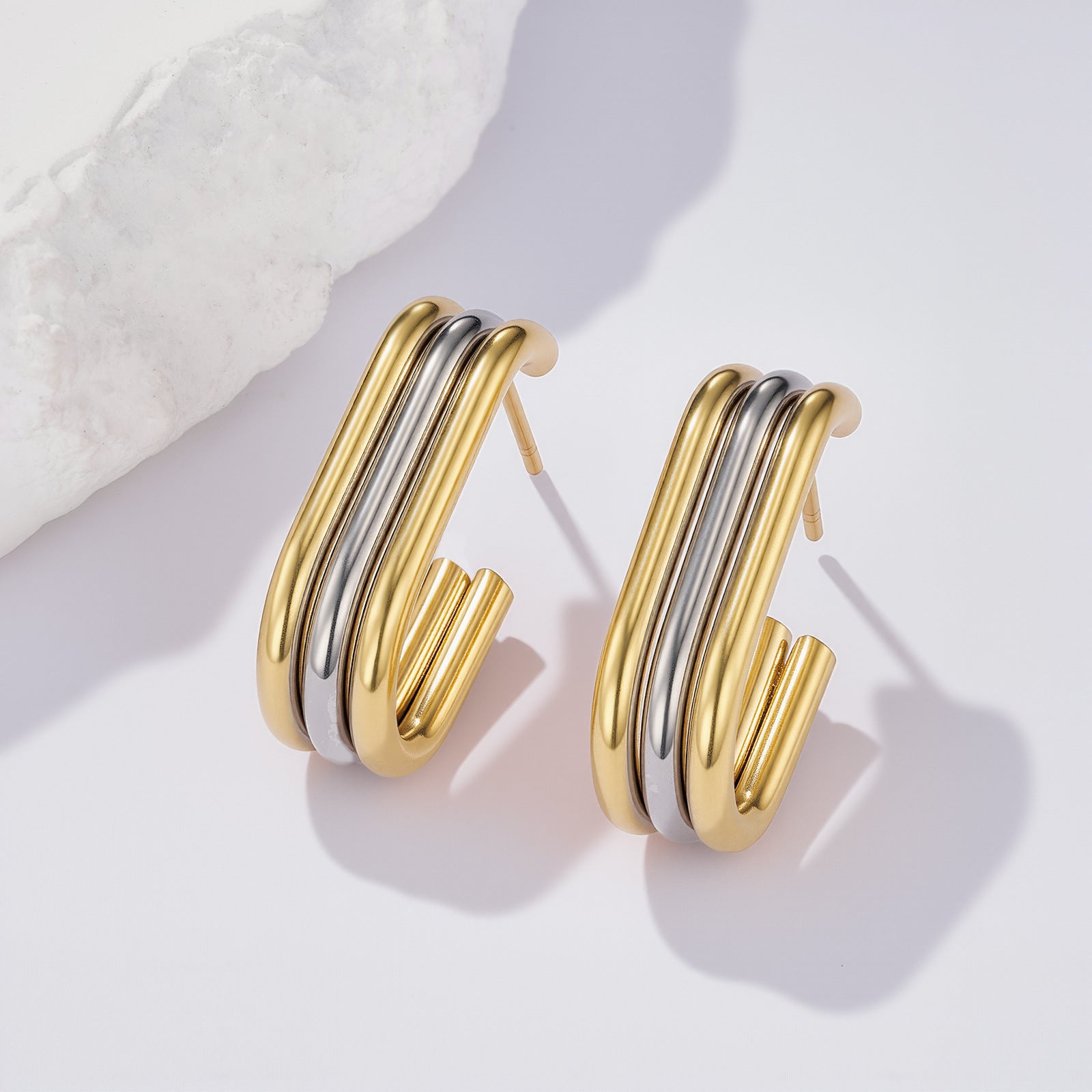Stainless steel women's vintage gold-plated earrings