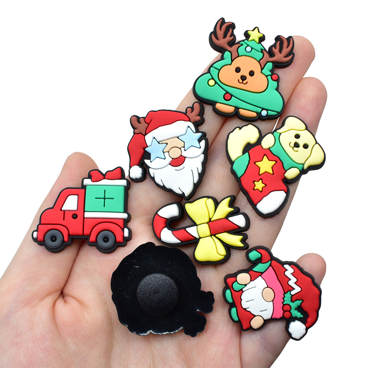 Wholesale   Random 100pcs Christmas  PVC Soft Rubber Shoe Buckle Decoration