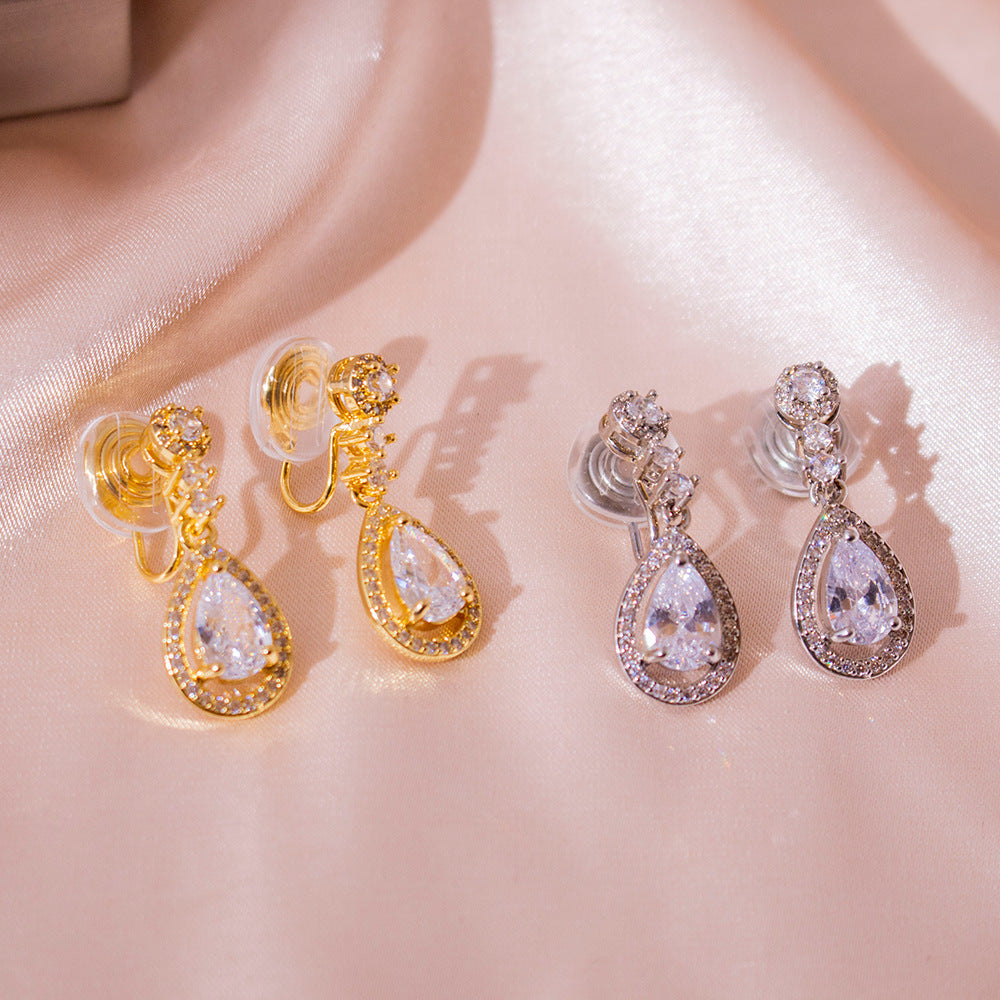 Wholesale Zircon teardrop-shaped mosquito coil ear clips with full diamond geometric earrings