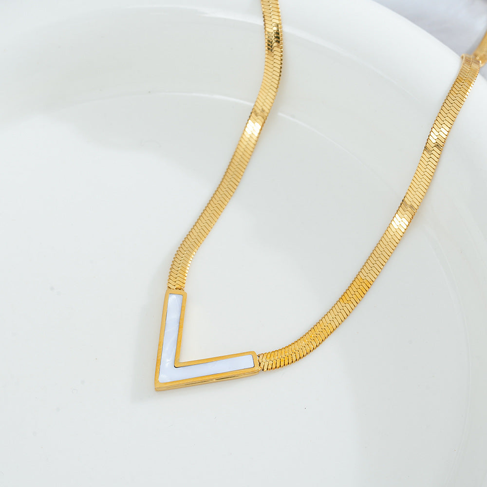 Wholesale Trendy V-Shaped Titanium Steel Necklace Snake Bone Chain Fashion Accessory for Boutique Resale